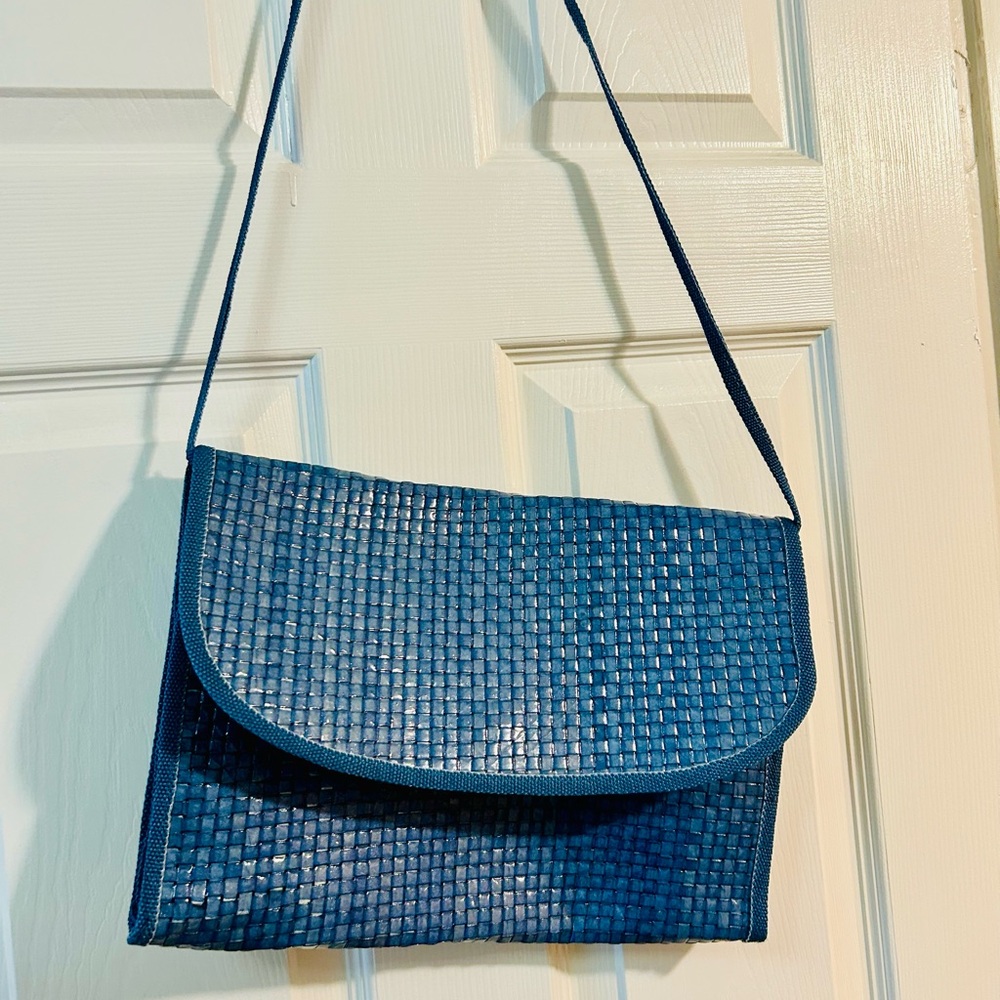 Elegant Vintage Blue Woven Shoulder Bag made in Italy